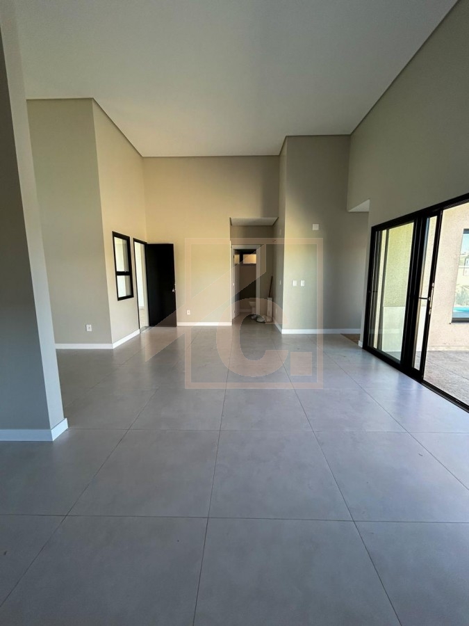 Casa Alto Padrão à venda em Pato Branco com piscina próxima ao PB Shopping