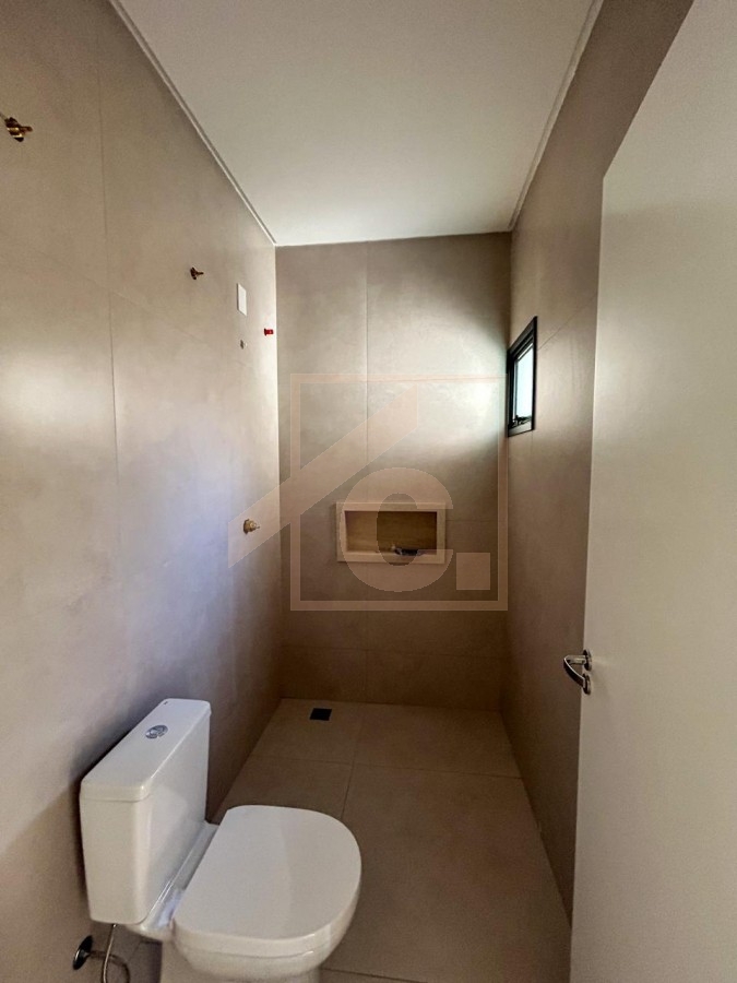 Casa Alto Padrão à venda em Pato Branco com piscina próxima ao PB Shopping