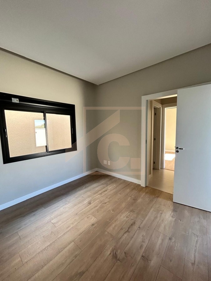 Casa Alto Padrão à venda em Pato Branco com piscina próxima ao PB Shopping