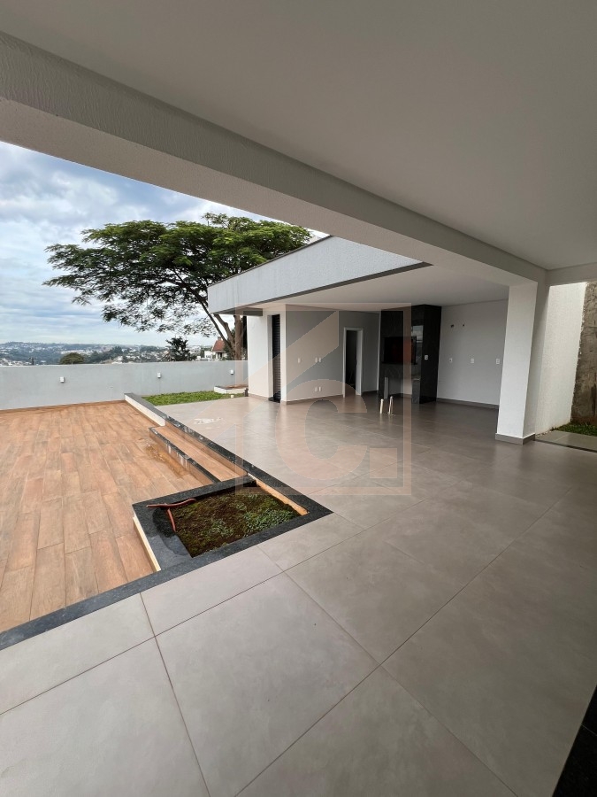 Casa Alto Padrão à venda em Pato Branco no bairro Jardim das Américas.