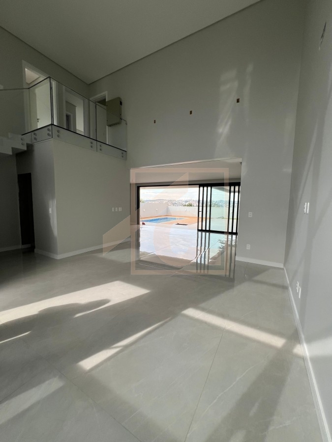 Casa Alto Padrão à venda em Pato Branco no bairro Jardim das Américas.