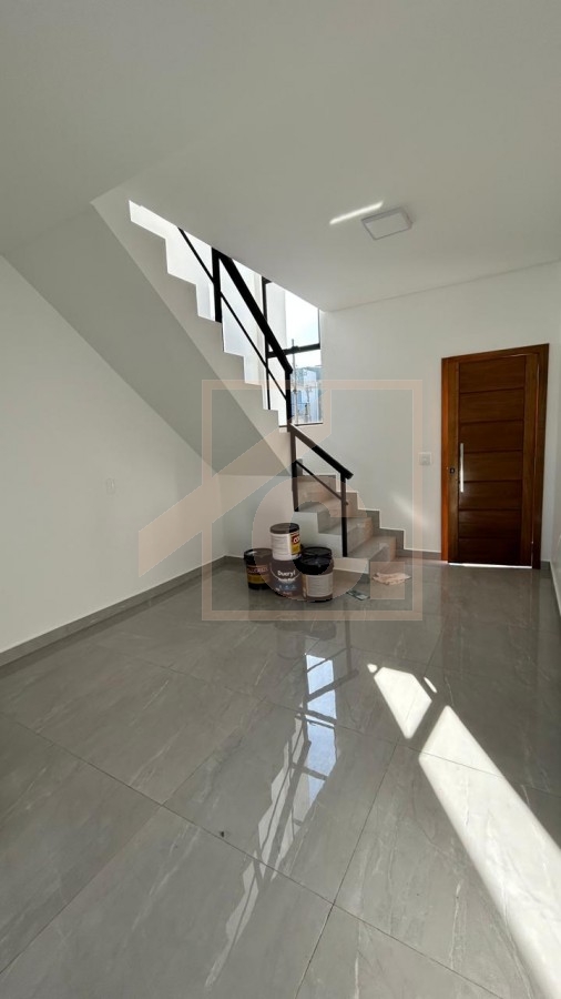 Sobrado à venda em Pato Branco no bairro Fraron com 2 quartos.