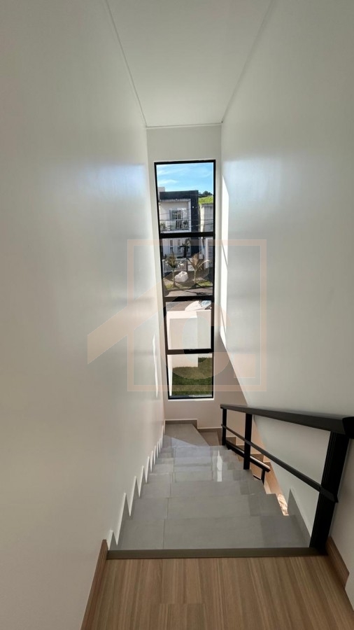 Sobrado à venda em Pato Branco no bairro Fraron com 2 quartos.