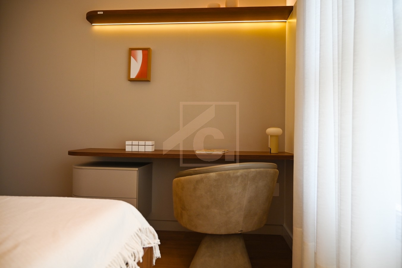 Apartamento à venda em Pato Branco Ed. Chardonnay com 01 Suíte + 01 Quarto.