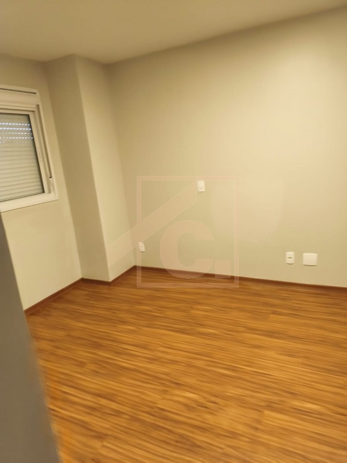 Sobrado à venda no bairro São Francisco com 1 Suíte + 2 Quartos