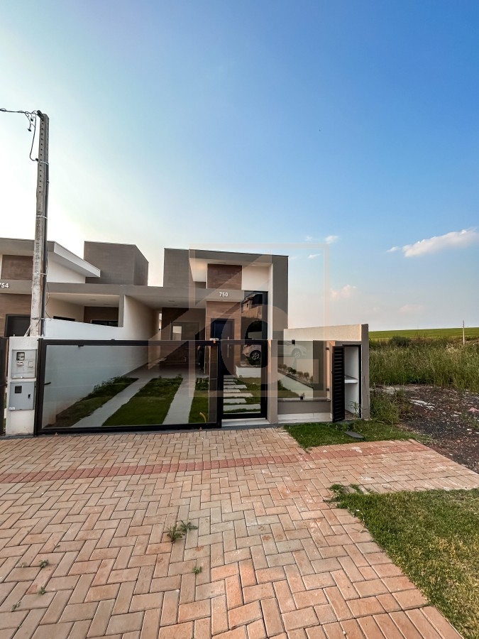 Casa à venda em Pato Branco com 3 quartos no bairro Fraron