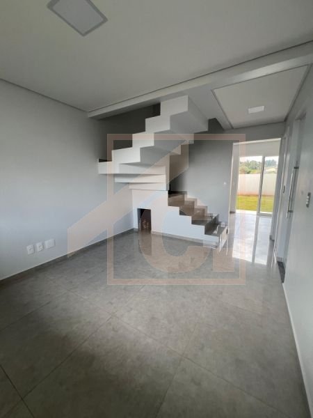 Sobrado à venda em Pato Branco no bairro Fraron