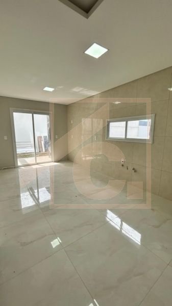 Sobrado à venda em Pato Branco no bairro Fraron