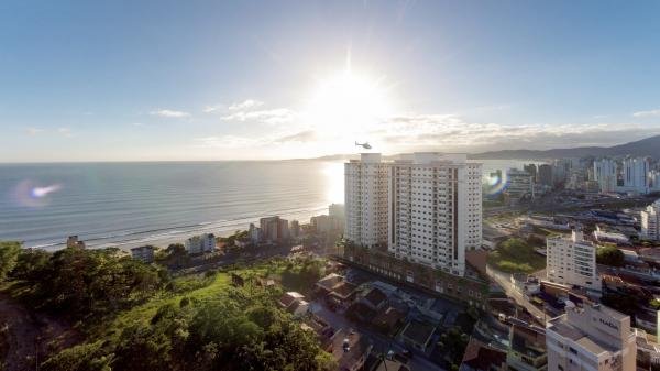 Apartamento à venda em Itapema no Edifício Blue View 