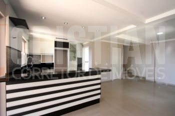 Triplex Semi Mobiliado à venda em Pato Branco no Bairro Aeroporto