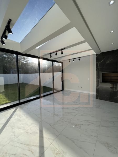 Sobrado à venda em Pato Branco no bairro Fraron