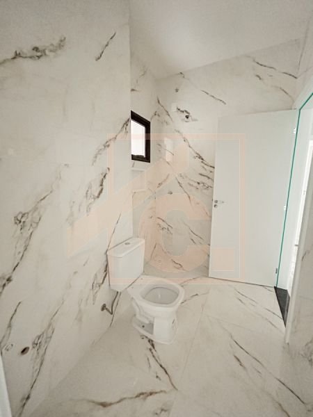 Casa à venda em Pato Branco com 3 quartos no bairro Fraron