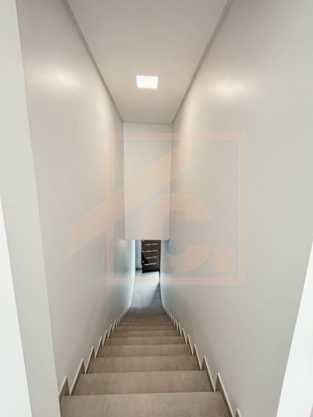 Sobrado à venda em Pato Branco com 1 Suíte + 2 quartos bairro Fraron