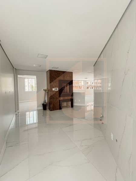 Apartamento à venda em Pato Branco no Ed. Alice Sartor