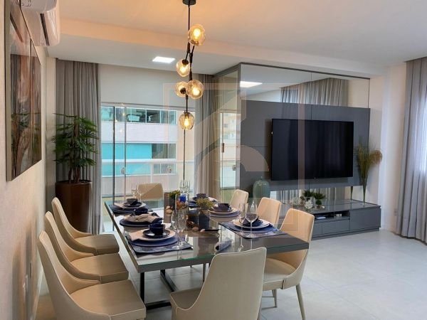 Cobertura Mobiliada Residencial Morada Regia com 2 Suíte + 2 Quartos.