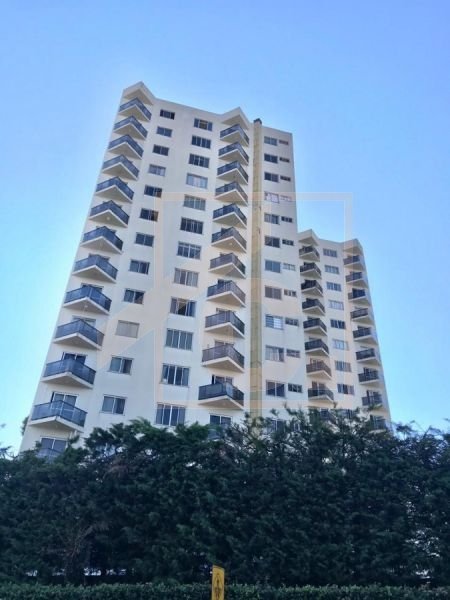 Apartamento á venda em Pato Branco no Ed. Dona Cesira 