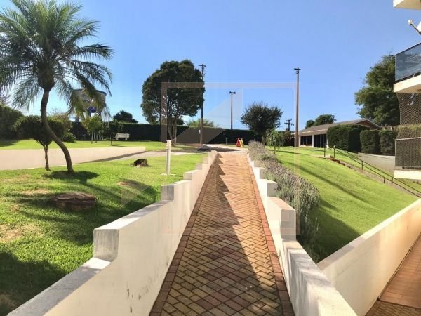 Apartamento á venda em Pato Branco no Ed. Dona Cesira 