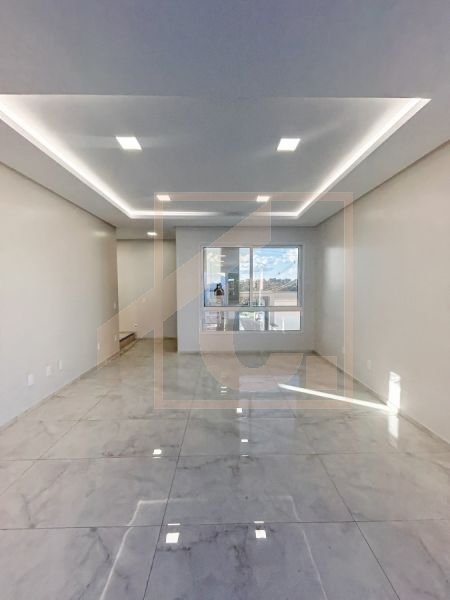 Sobrado Alto Padrão à venda em Pato Branco no bairro São Francisco com 03 Suítes