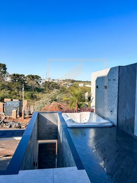 Triplex à venda em Pato Branco no bairro São Luiz ,próximo ao PB Shopping