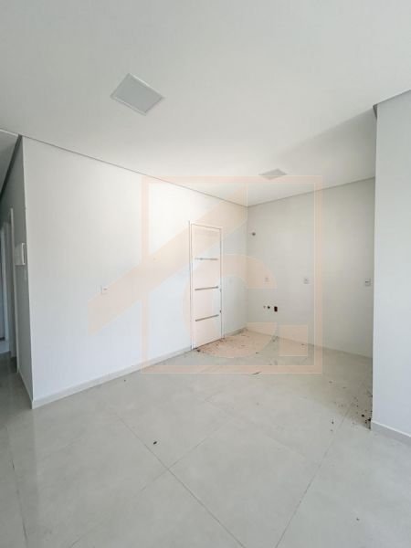 Casa à venda em Pato Branco com 2 Quartos no bairro Fraron.