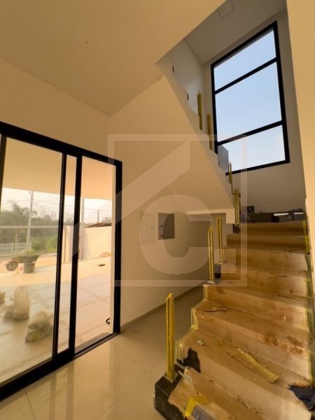 Sobrado à venda em Pato Branco com 1 Suíte + 2 quartos bairro Cadorin