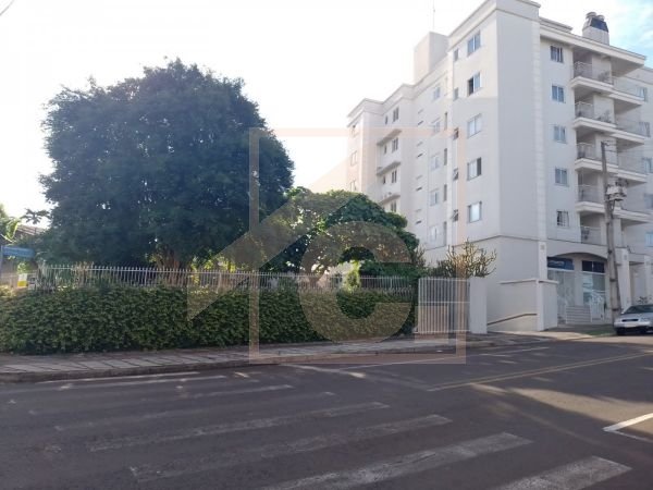 Terreno de esquina à venda em Pato Branco no bairro Santa Terezinha