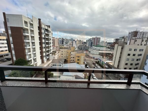 Apartamento à venda no Ed. Ametista com 01 suíte + 1 quarto