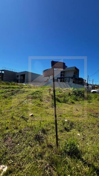Terreno de esquina à venda em Pato Branco  no Bairro Fraron