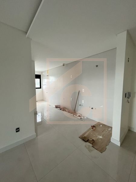 Apartamento à venda em Pato Branco no Edifício Turmalina com 01 Suíte + 01 Quarto.