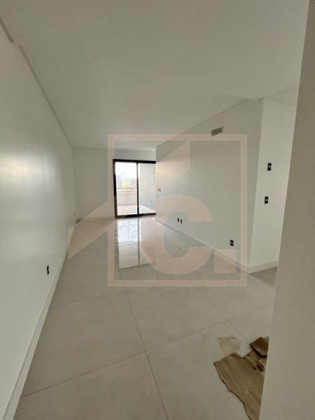 Apartamento à venda em Pato Branco no Edifício Turmalina com 01 Suíte + 01 Quarto.