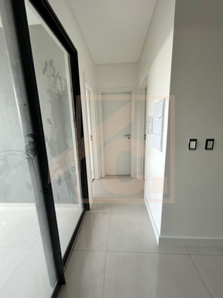 Apartamento à venda em Pato Branco no Edifício Turmalina com 01 Suíte + 01 Quarto.