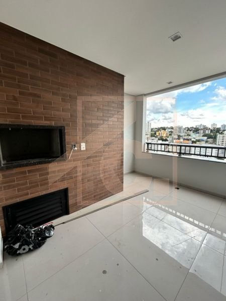 Apartamento à venda em Pato Branco no Edifício Turmalina com 01 Suíte + 01 Quarto.