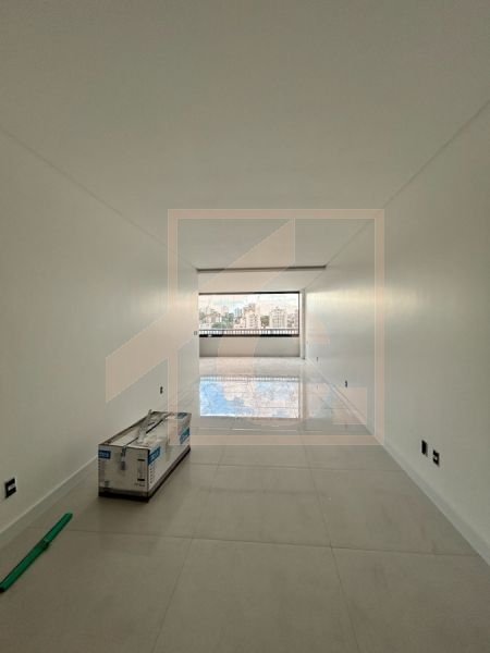 Apartamento à venda em Pato Branco no Ed. Turmalina com 01 Suíte + 02 Quartos