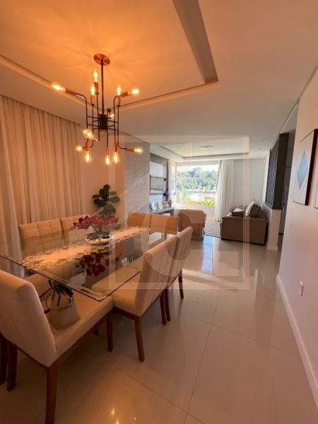 Casa à venda em Pato Branco no bairro Industrial com 1 suíte + 3 quartos