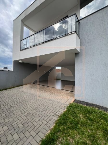 Casa Alto Padrão à venda em Pato Branco no bairro Jardim das Américas.
