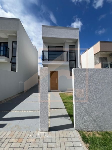 Sobrado à venda em Pato Branco no bairro Fraron com 2 quartos.