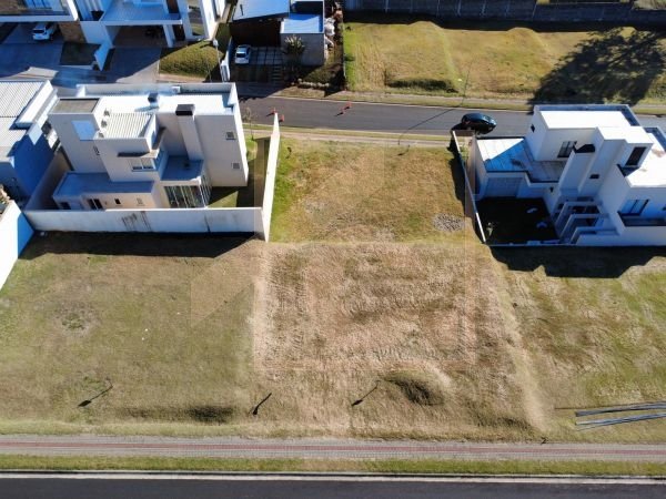 Terreno à venda em Pato Branco no Condomínio Jardins de Monet 
