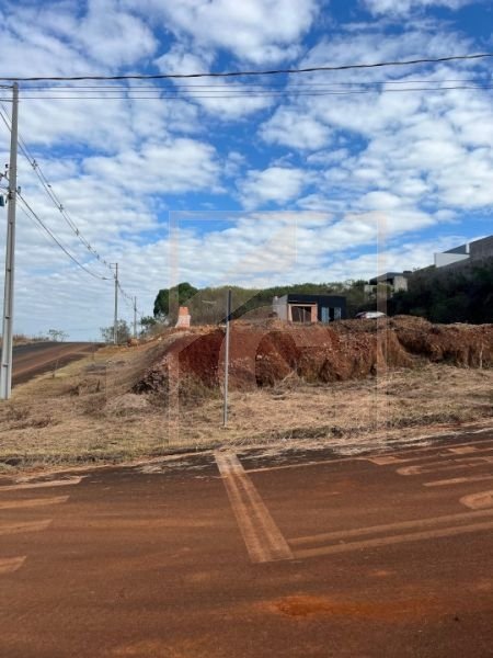 Terreno à venda em Pato Branco no Bairro Fraron- Loteamento Dom Luiz  Q-2179 L-18