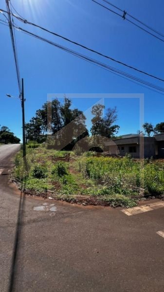 Terreno de esquina à venda em Pato Branco  no bairro São Francisco 