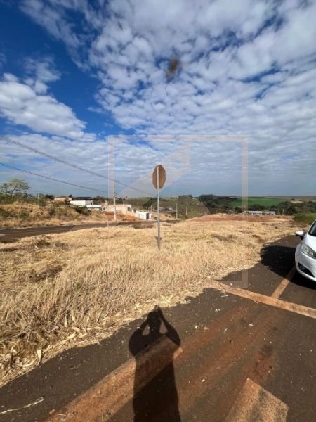 Terreno à venda em Pato Branco no Bairro Fraron-  Loteamento Dom Luiz Q-2183 L-26
