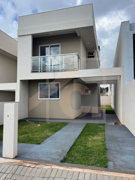 Sobrado à venda em Pato Branco no bairro Fraron