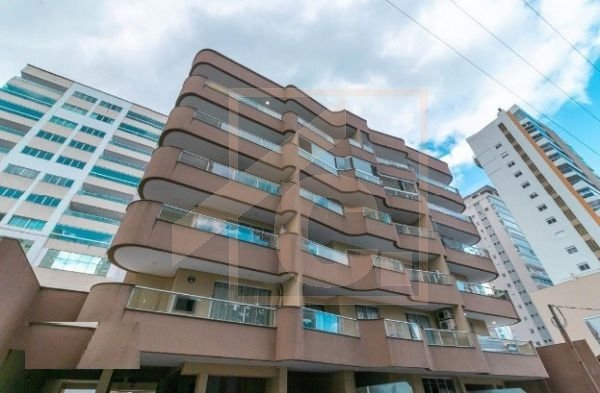 Apartamento Mobiliado Residencial Morada Regia com 1 Suíte + 1 Quarto.
