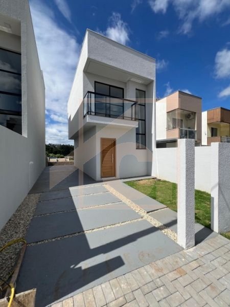 Sobrado à venda em Pato Branco no bairro Fraron com 2 quartos.